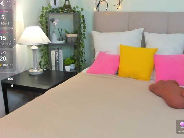 Emma-peach live cam on BongaCams