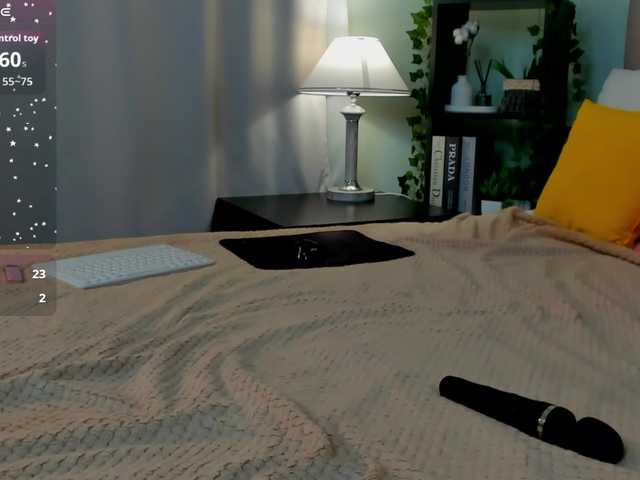 Emma-peach live cam on BongaCams