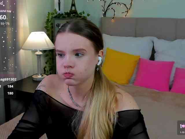 Emma-peach