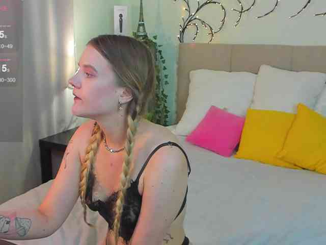 Emma-peach