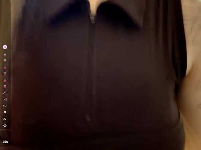 JeaneMckaskle's BongaCams show and profile