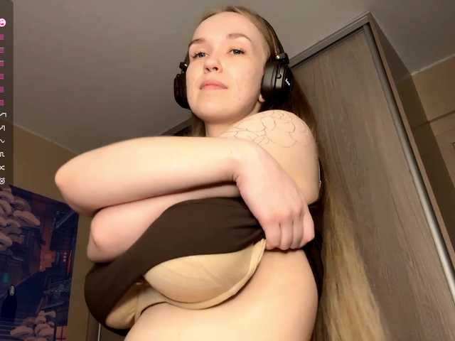 JeaneMckaskle live cam