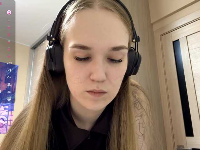 JeaneMckaskle's BongaCams show and profile