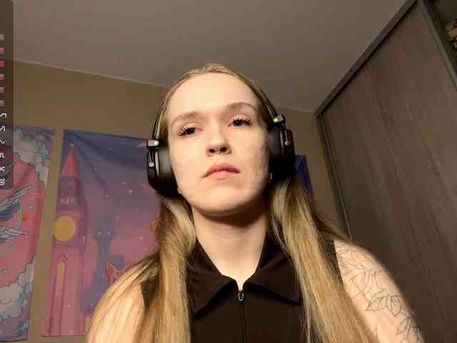 JeaneMckaskle webcam