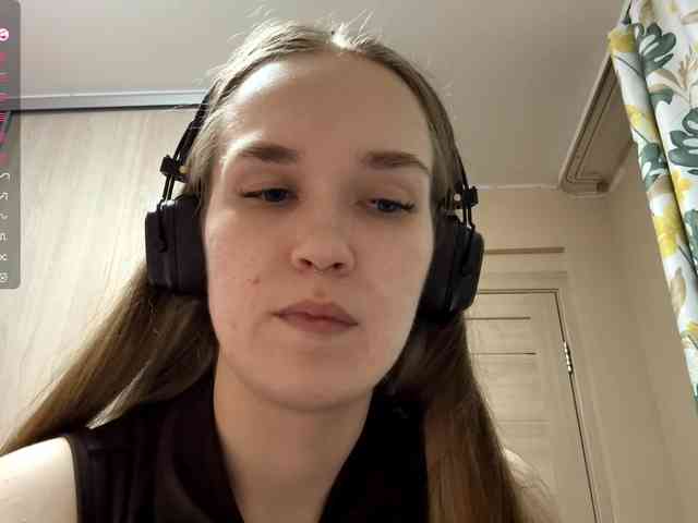 JeaneMckaskle webcam