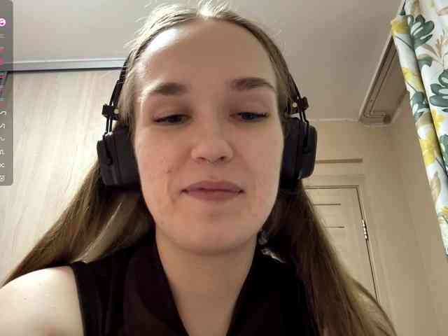 JeaneMckaskle webcam