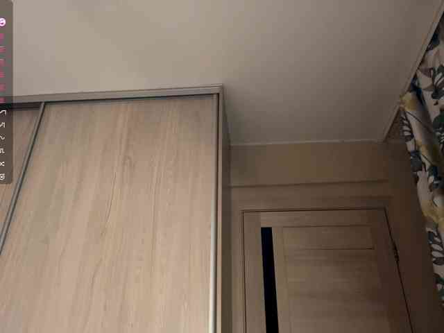 JeaneMckaskle webcam