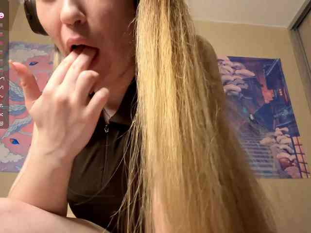 JeaneMckaskle webcam