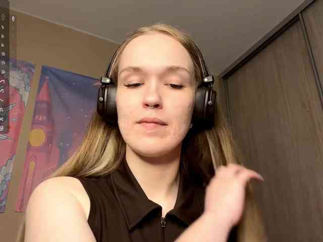 JeaneMckaskle webcam