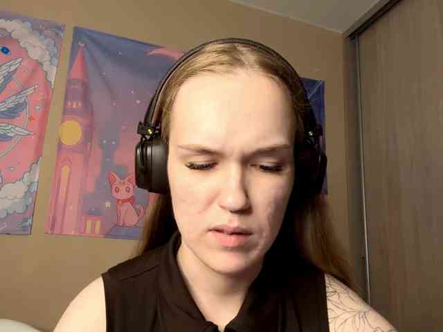 JeaneMckaskle webcam