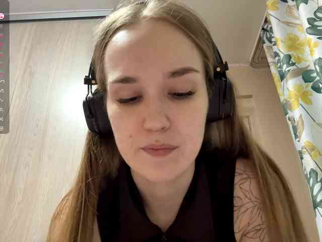 JeaneMckaskle webcam