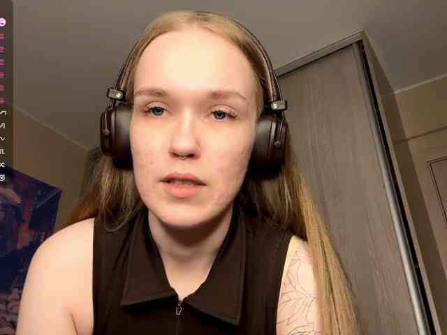 JeaneMckaskle webcam