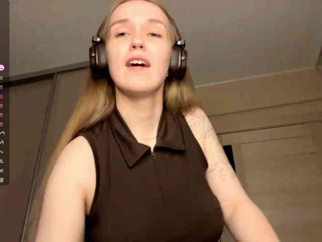 JeaneMckaskle webcam