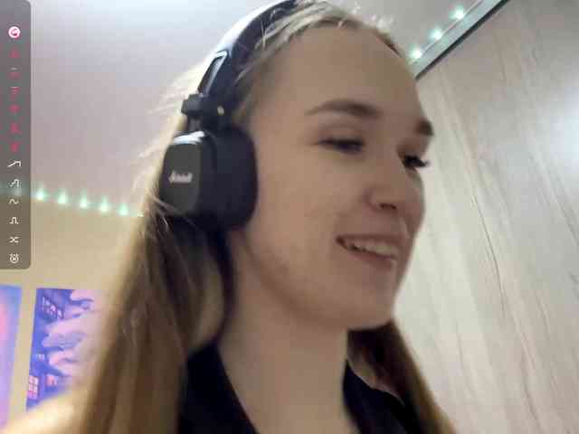 JeaneMckaskle webcam