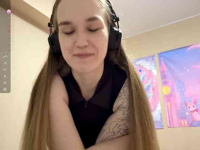 JeaneMckaskle webcam