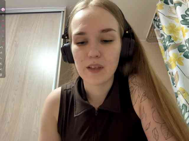 JeaneMckaskle webcam