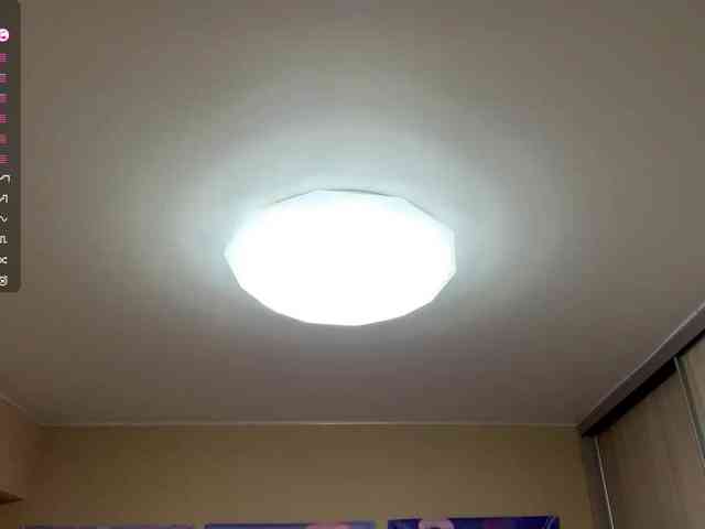 JeaneMckaskle webcam