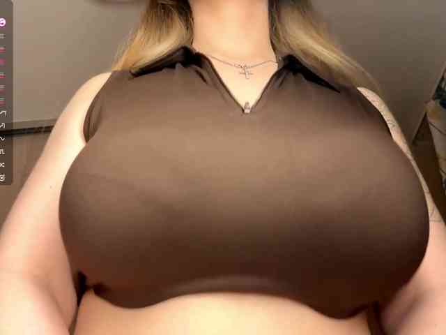 JeaneMckaskle webcam