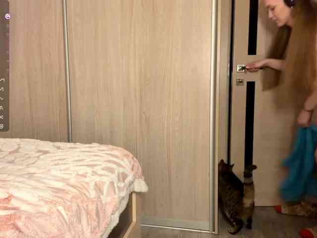 JeaneMckaskle webcam