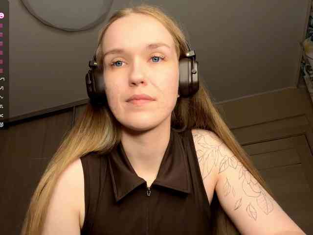 JeaneMckaskle webcam