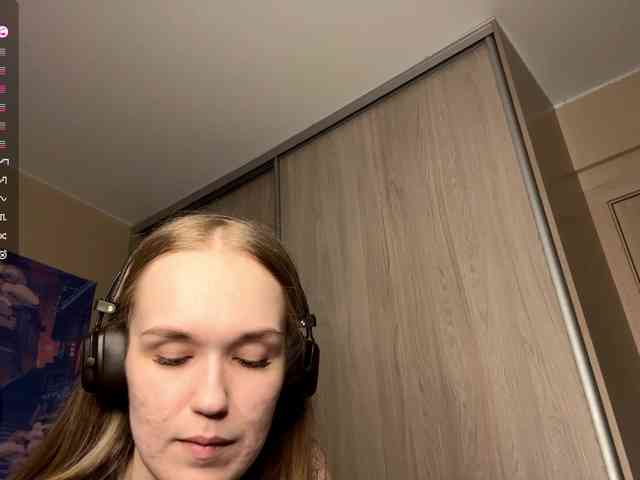 JeaneMckaskle webcam