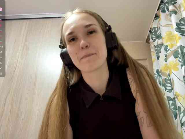 JeaneMckaskle webcam