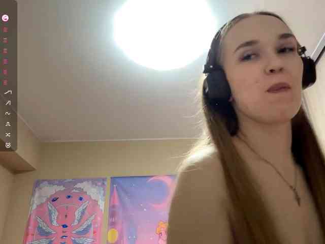 JeaneMckaskle webcam