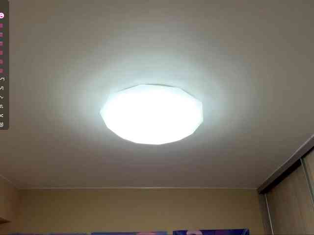 JeaneMckaskle webcam