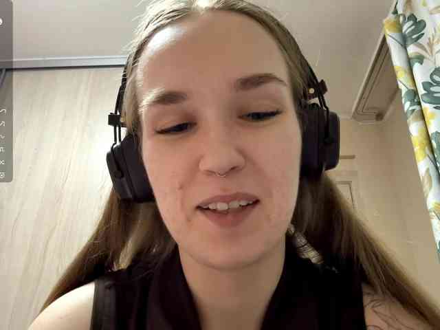 JeaneMckaskle webcam