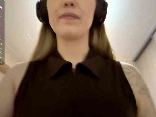 JeaneMckaskle webcam