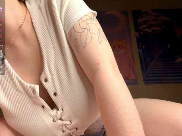 JeaneMckaskle webcam