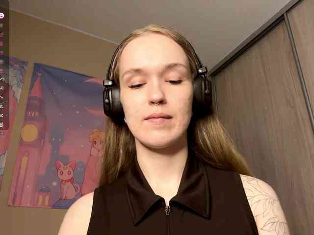JeaneMckaskle webcam