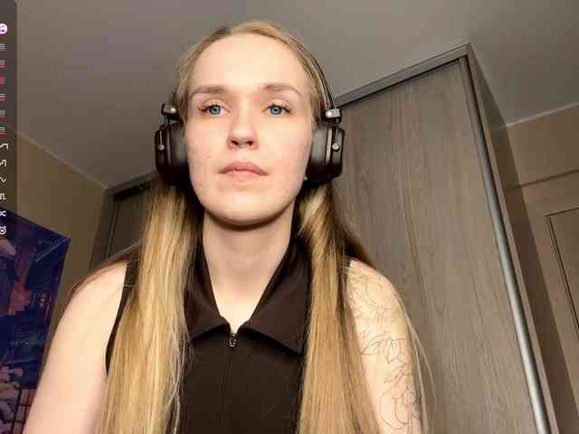 JeaneMckaskle webcam