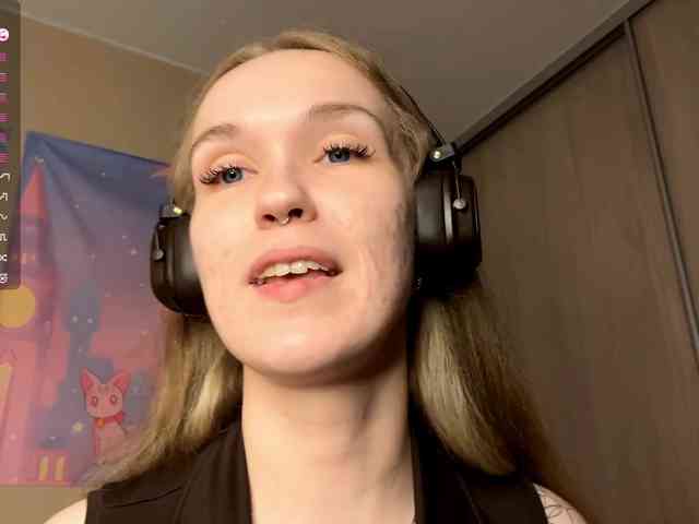 JeaneMckaskle webcam