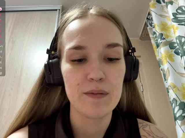 JeaneMckaskle webcam