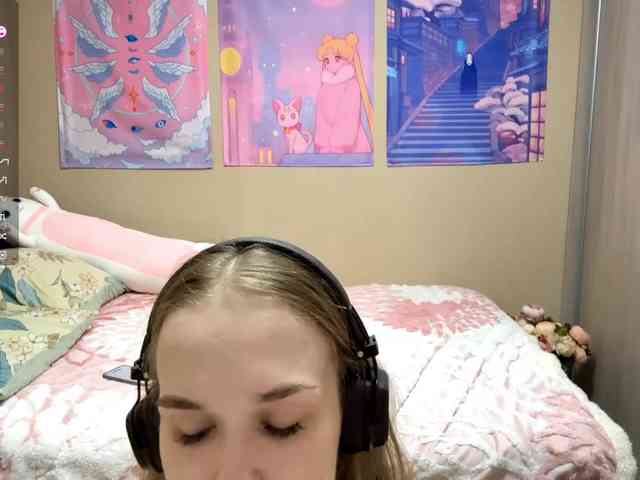 JeaneMckaskle webcam