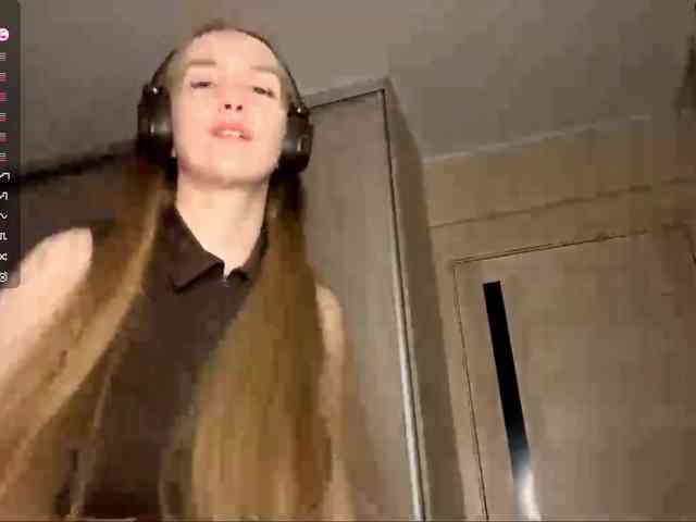 JeaneMckaskle webcam