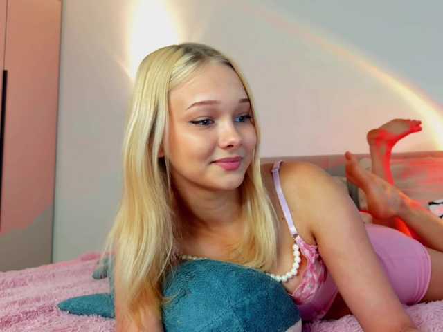 Dallassss live cam on BongaCams
