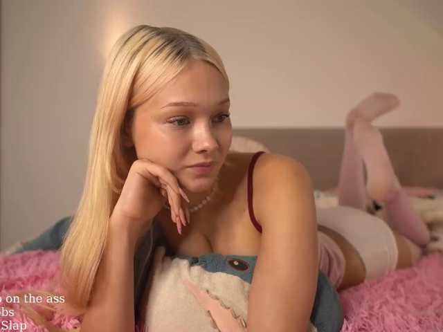 Dallassss live cam on BongaCams
