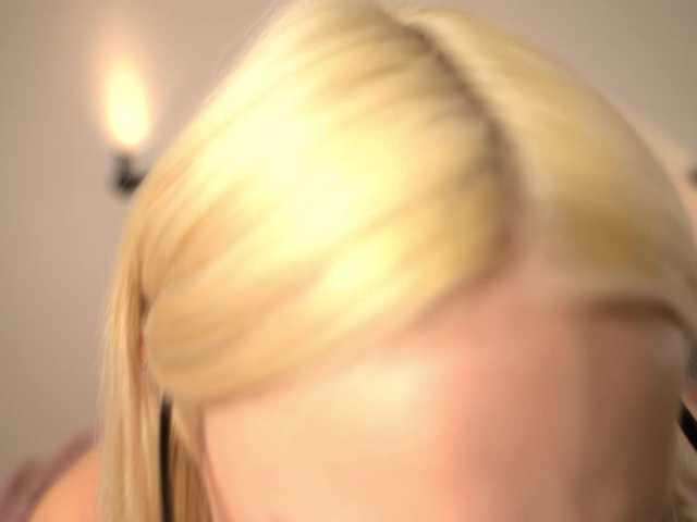 Dallassss live cam on BongaCams