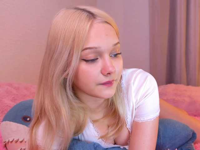 Dallassss live cam on BongaCams