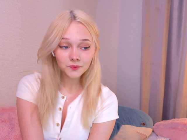Dallassss live cam on BongaCams