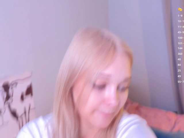 le modèle Dallassss est en webcam porno dans un show sur le site bongacams, il possède les tags suivants: White/Caucasian,Blonde,Shaved
