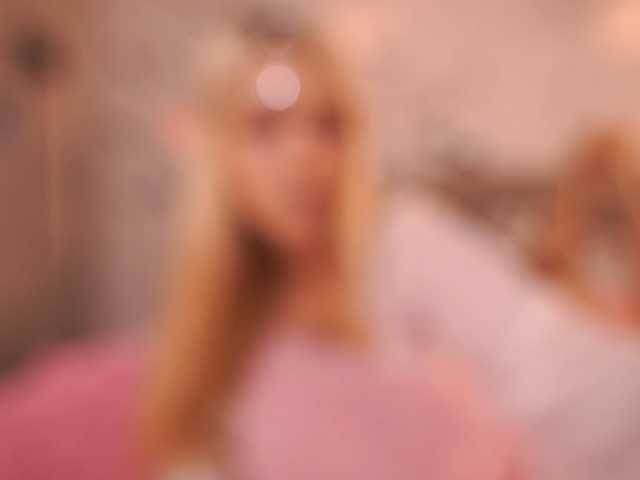 Dallassss live cam on BongaCams