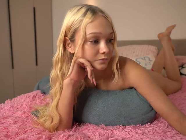 Dallassss live cam on BongaCams