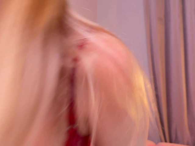 Dallassss live cam on BongaCams