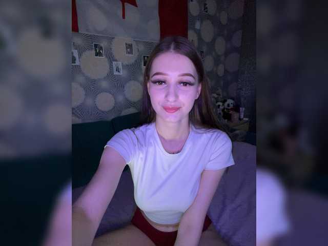 le modèle alexxsex5 est en webcam porno dans un show sur le site bongacams, il possède les tags suivants: White/Caucasian,Brunette,Shaved