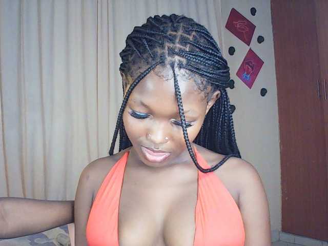 PattiLaBelle's BongaCams show and profile