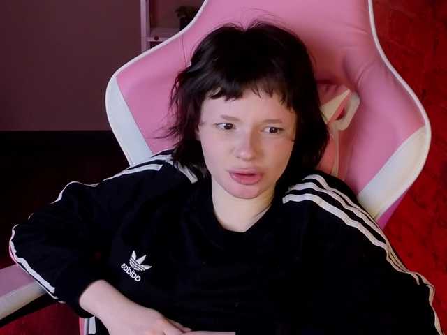 MisskaKiska1's BongaCams show and profile