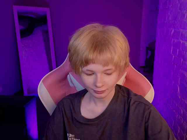 MisskaKiska1 webcam